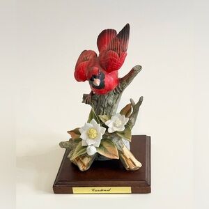 Lefton China Cardinal Bird Flowers Fine Porcelain Figurine 1986 054242 W/ Stand